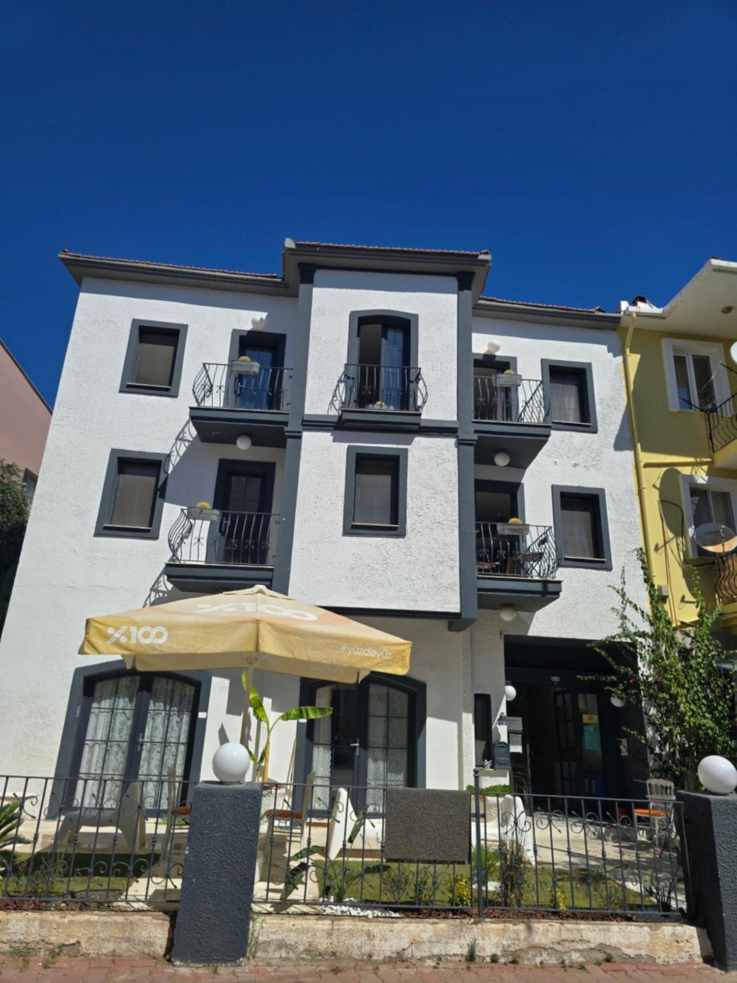 Marina Sahil Hotel Çeşme Eksteriør bilde